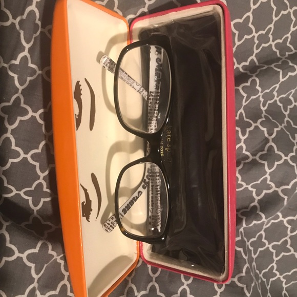 ♠️ Kate spade “regine” Rx eyeglasses ♠️ - Picture 1 of 4